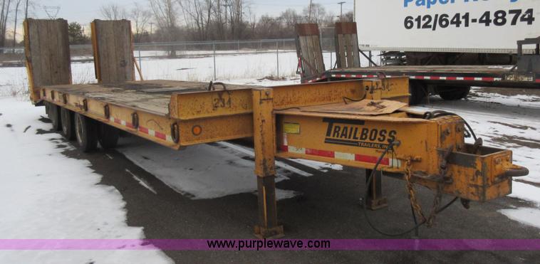 image for item J1941 2003 Trail Boss equipment trailer
