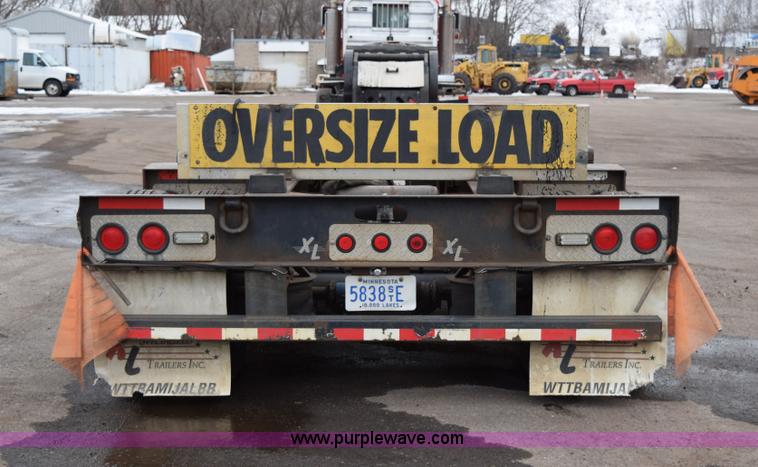 image for item J1943 2000 Specialized XL 110 HDG lowboy trailer