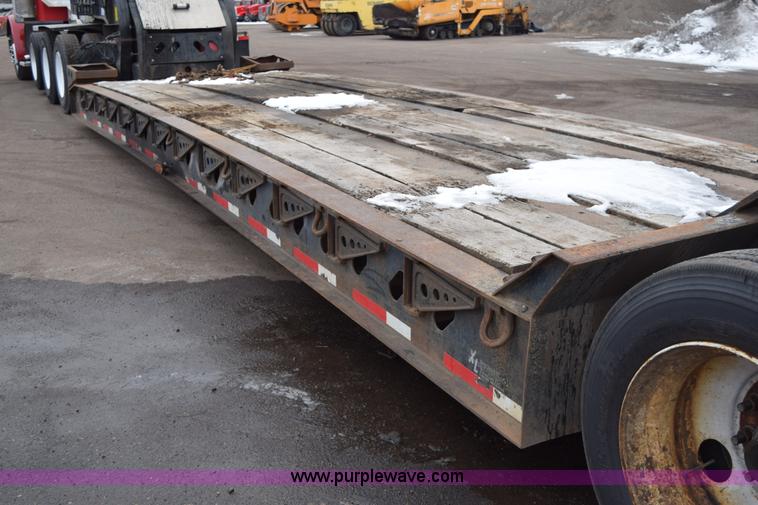 image for item J1943 2000 Specialized XL 110 HDG lowboy trailer