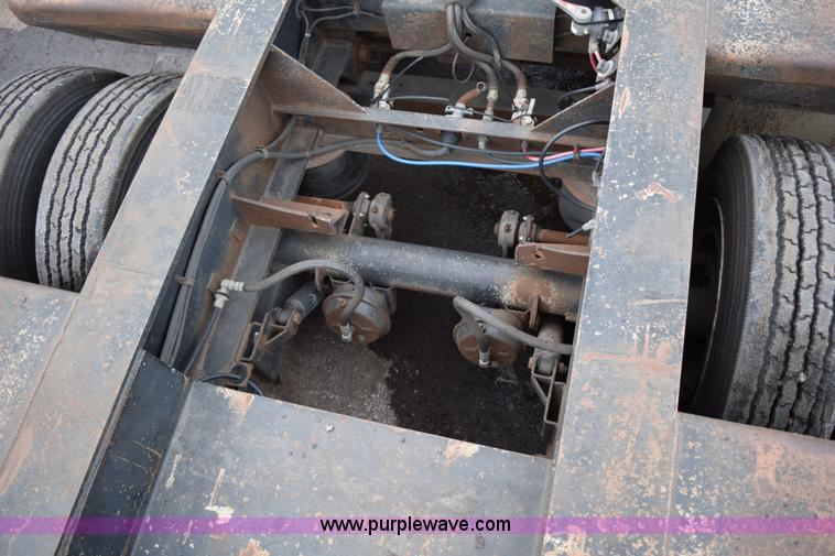 image for item J1943 2000 Specialized XL 110 HDG lowboy trailer