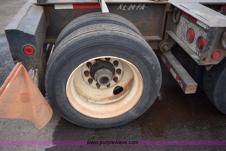 image for item J1943 2000 Specialized XL 110 HDG lowboy trailer