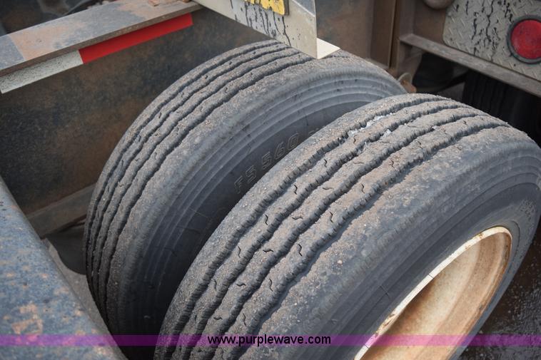 image for item J1943 2000 Specialized XL 110 HDG lowboy trailer