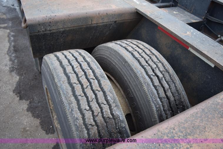 image for item J1943 2000 Specialized XL 110 HDG lowboy trailer