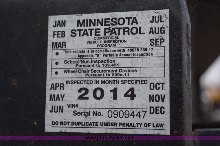 image for item J1943 2000 Specialized XL 110 HDG lowboy trailer