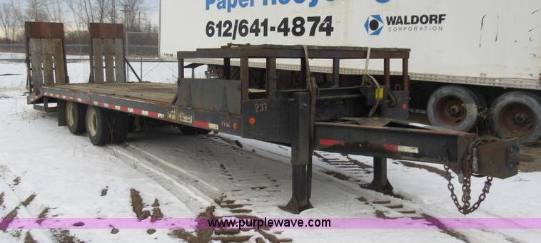 image for item J1944 2001 Felling equipment trailer