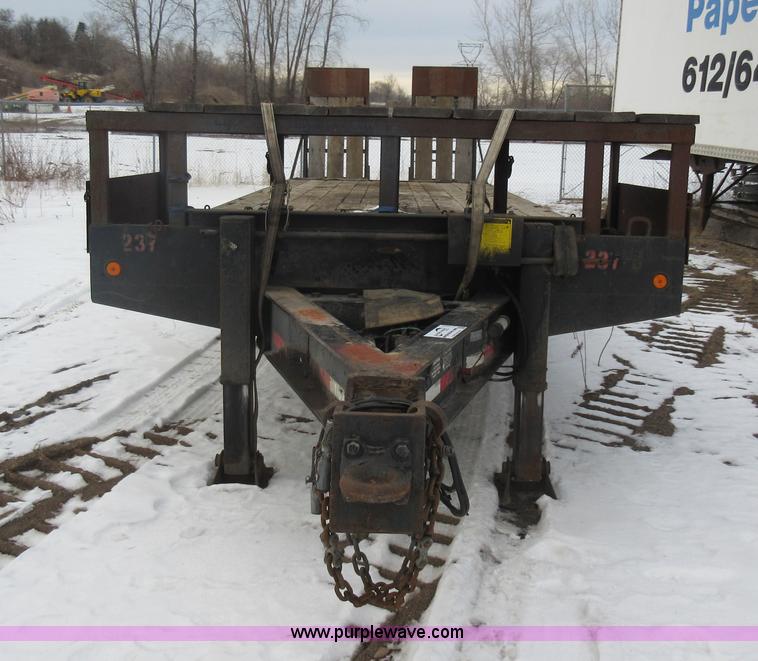 image for item J1944 2001 Felling equipment trailer