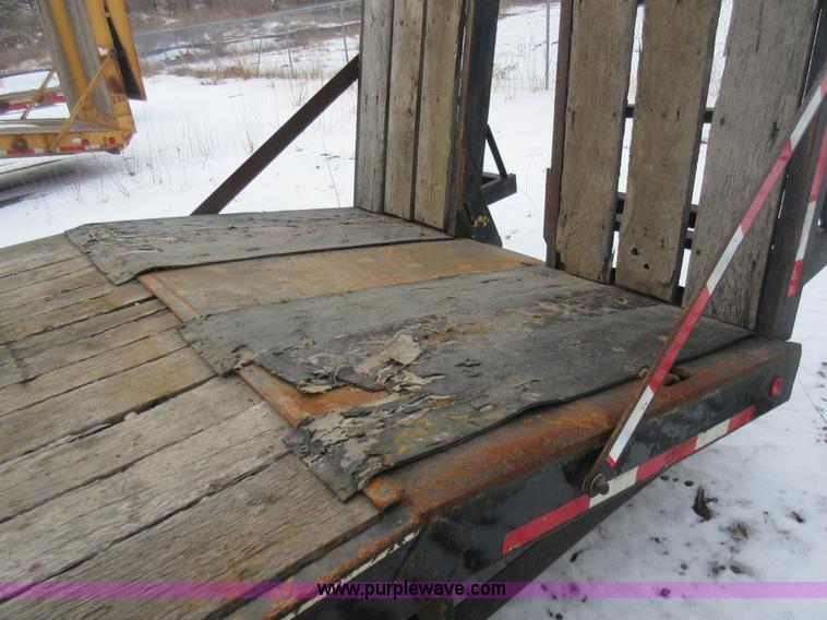 image for item J1944 2001 Felling equipment trailer