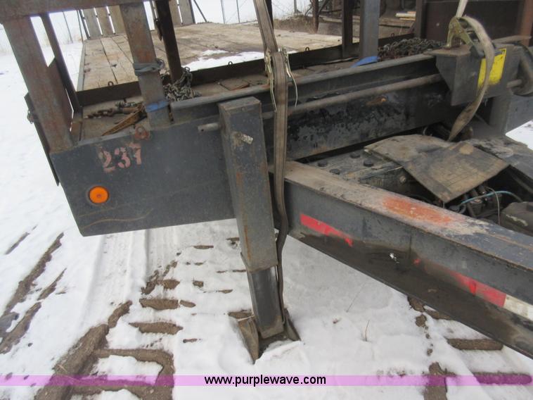image for item J1944 2001 Felling equipment trailer