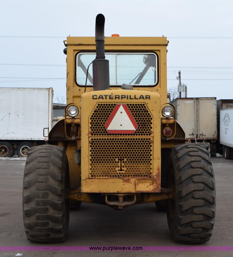 image for item J1945 1968 Caterpillar 950 wheel loader