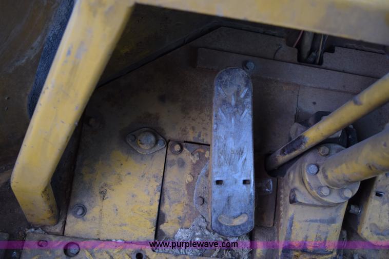 image for item J1945 1968 Caterpillar 950 wheel loader