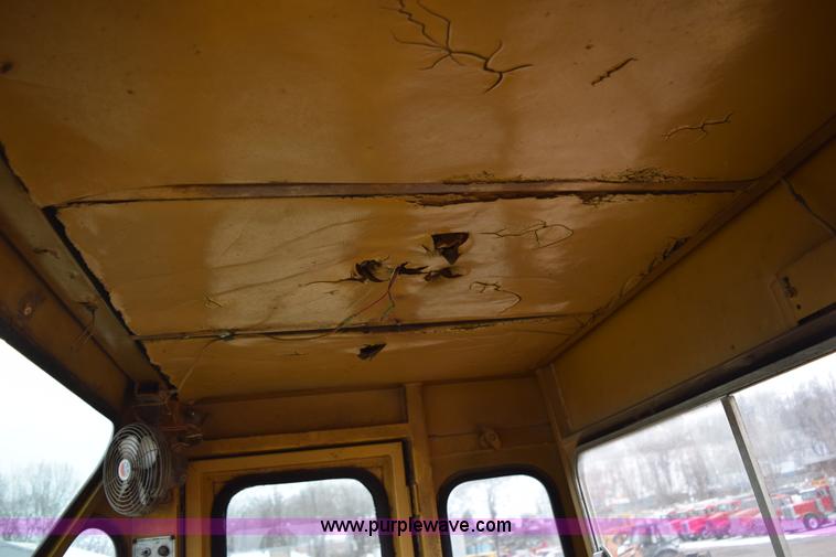 image for item J1945 1968 Caterpillar 950 wheel loader