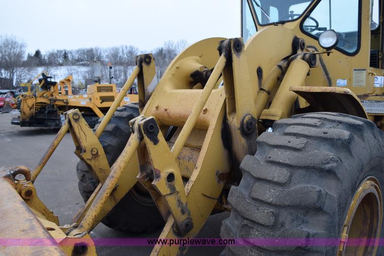 image for item J1945 1968 Caterpillar 950 wheel loader