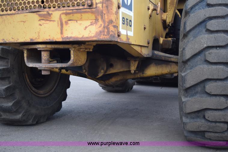 image for item J1945 1968 Caterpillar 950 wheel loader
