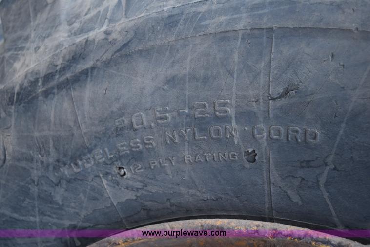 image for item J1945 1968 Caterpillar 950 wheel loader