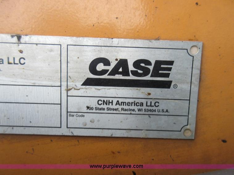 image for item J1946 2004 Case 440 skid steer