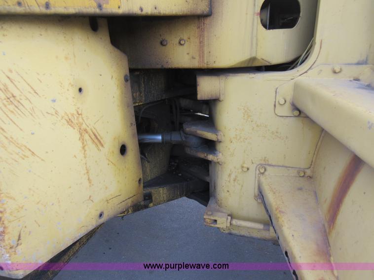 image for item J1949 1967 Caterpillar 966 wheel loader