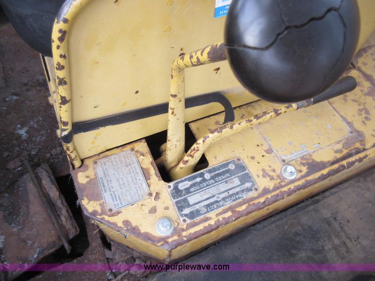 image for item J1949 1967 Caterpillar 966 wheel loader