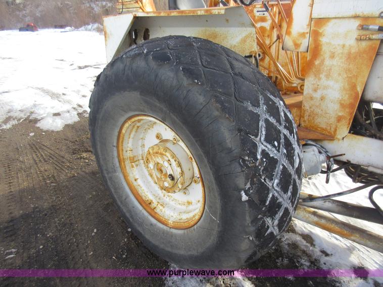 image for item J1950 Huber road maintainer