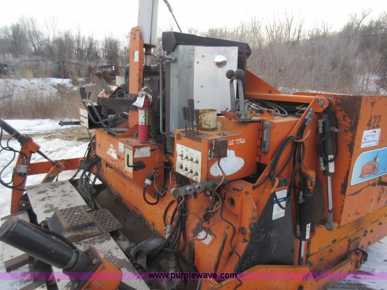 image for item J1952 Pro-paver 813RT tracked paver