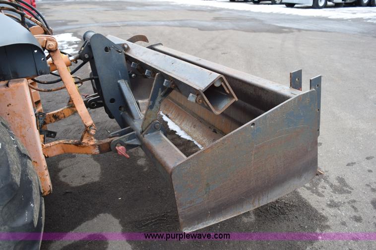 image for item J1954 1998 Case 570XLT landscape loader