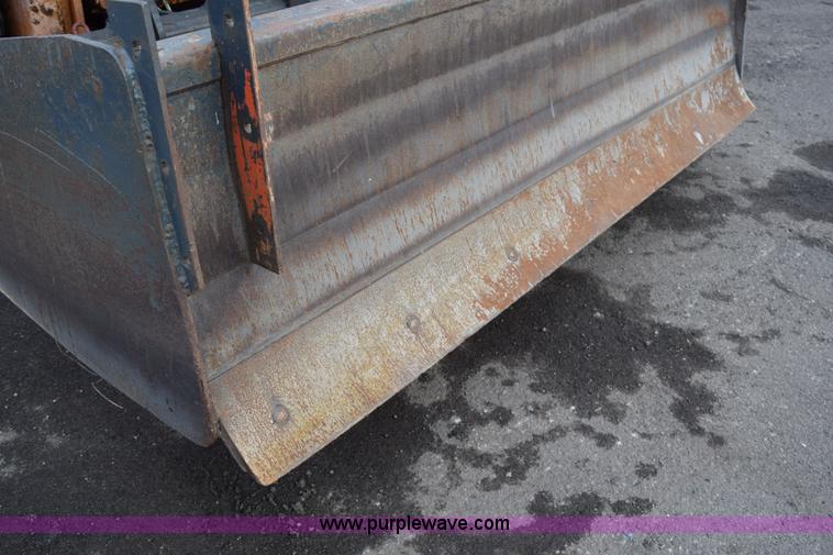 image for item J1954 1998 Case 570XLT landscape loader