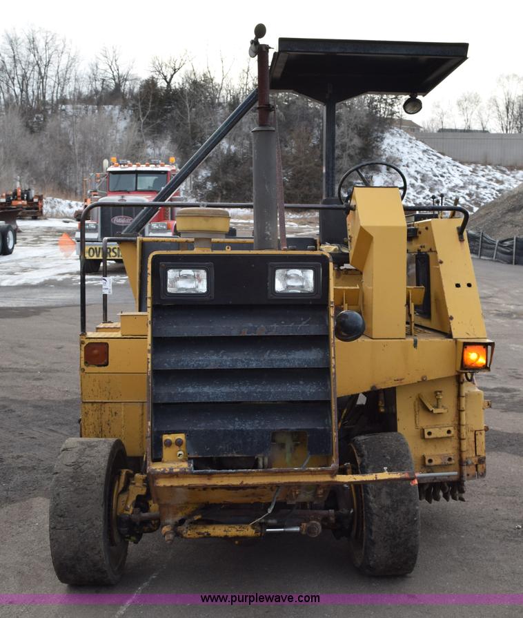 image for item J1955 Raygo 100 milling machine