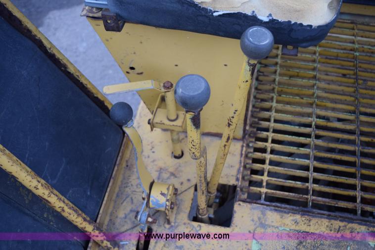 image for item J1955 Raygo 100 milling machine