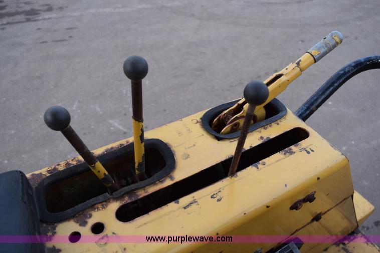 image for item J1955 Raygo 100 milling machine