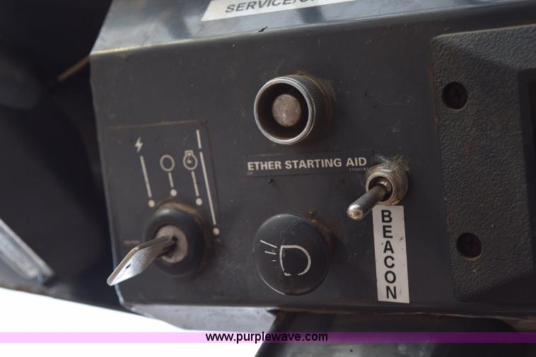 image for item J1956 1996 Case 1845C skid steer