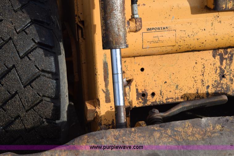 image for item J1956 1996 Case 1845C skid steer