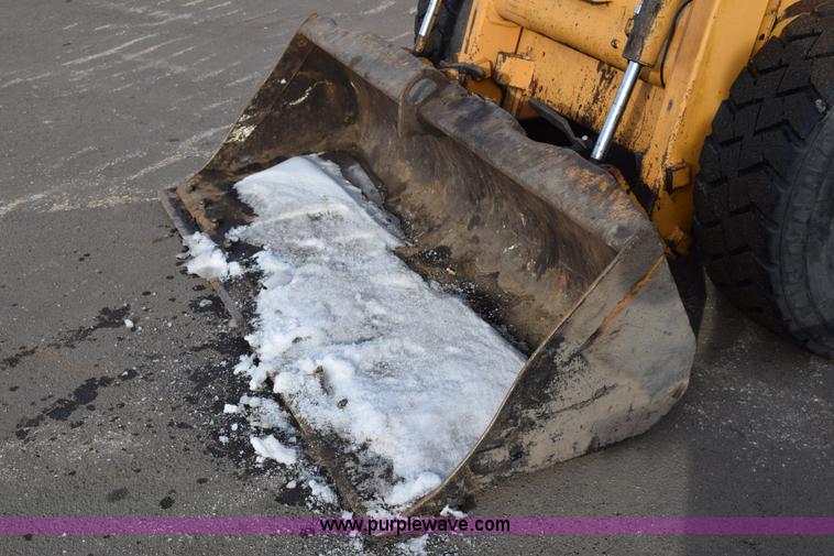image for item J1956 1996 Case 1845C skid steer