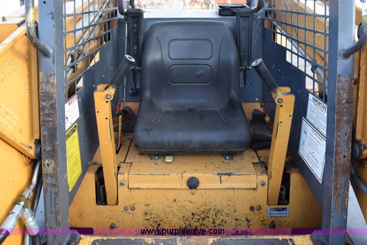 image for item J1957 1995 Case 1845C skid steer