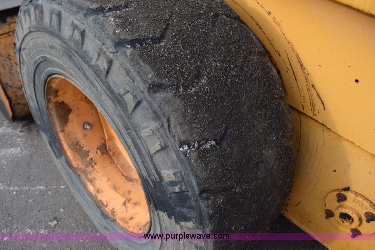 image for item J1957 1995 Case 1845C skid steer