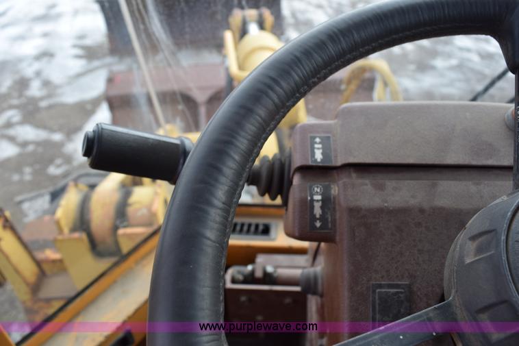 image for item J1959 1993 Case 621B wheel loader