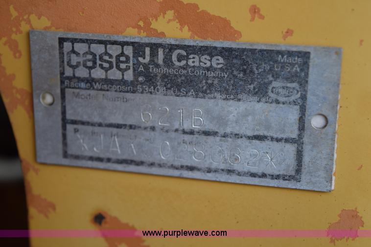 image for item J1959 1993 Case 621B wheel loader