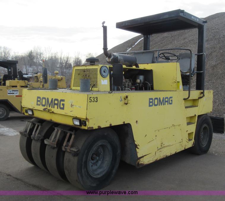 image for item J1963 Bomag BW20R pneumatic roller