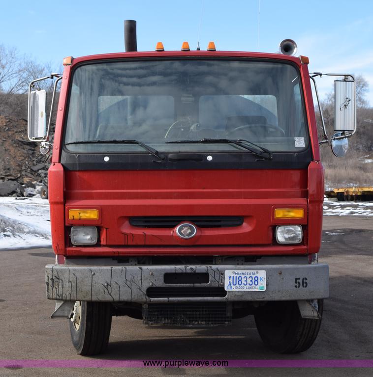 image for item J1967 1999 Mack MS300F oil distributor truck