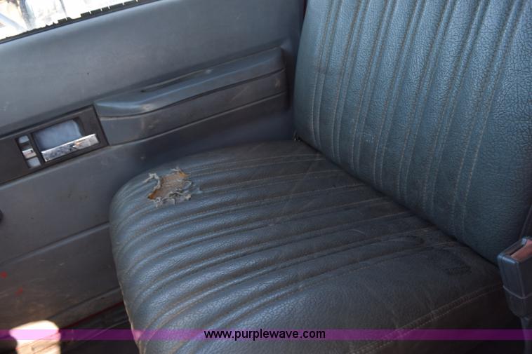 image for item J1971 1994 Chevrolet Kodiak dump truck