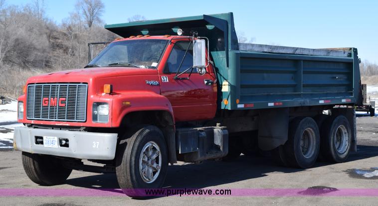 image for item J1972 1994 GMC TopKick dump truck