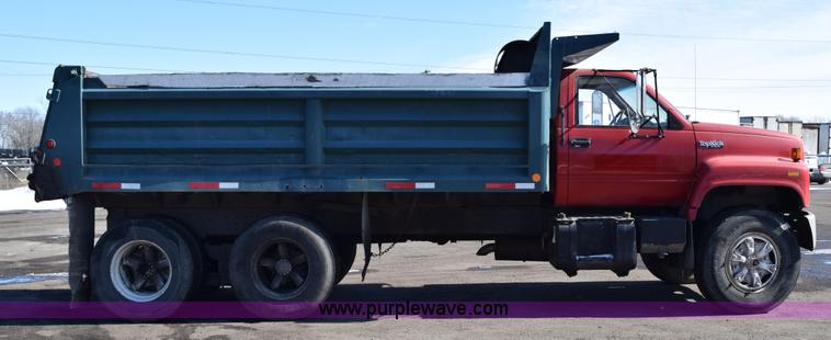 image for item J1972 1994 GMC TopKick dump truck