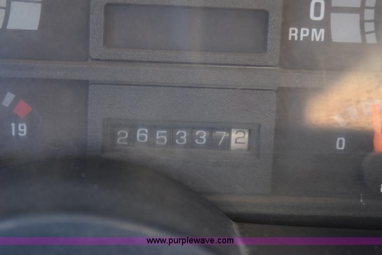 image for item J1972 1994 GMC TopKick dump truck