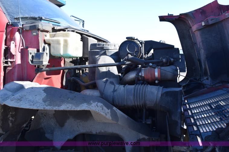 image for item J1972 1994 GMC TopKick dump truck