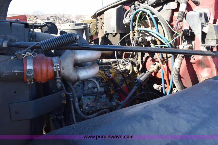 image for item J1972 1994 GMC TopKick dump truck