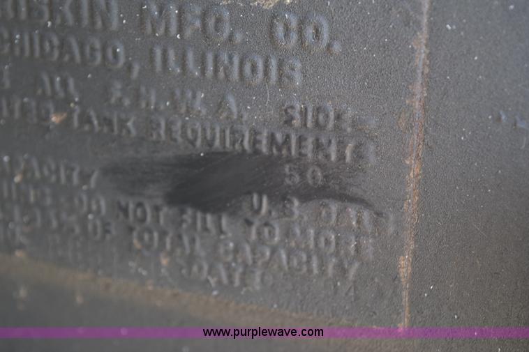 image for item J1972 1994 GMC TopKick dump truck