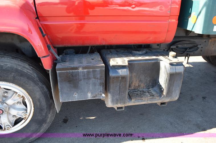 image for item J1972 1994 GMC TopKick dump truck