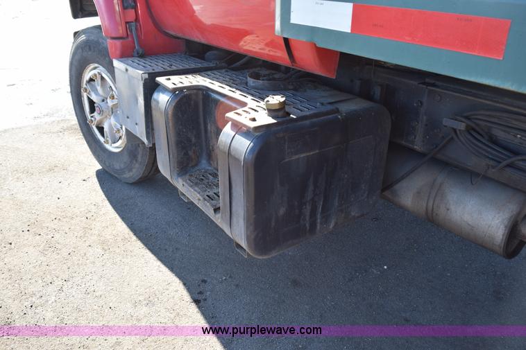 image for item J1972 1994 GMC TopKick dump truck