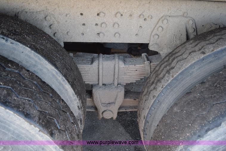 image for item J1972 1994 GMC TopKick dump truck