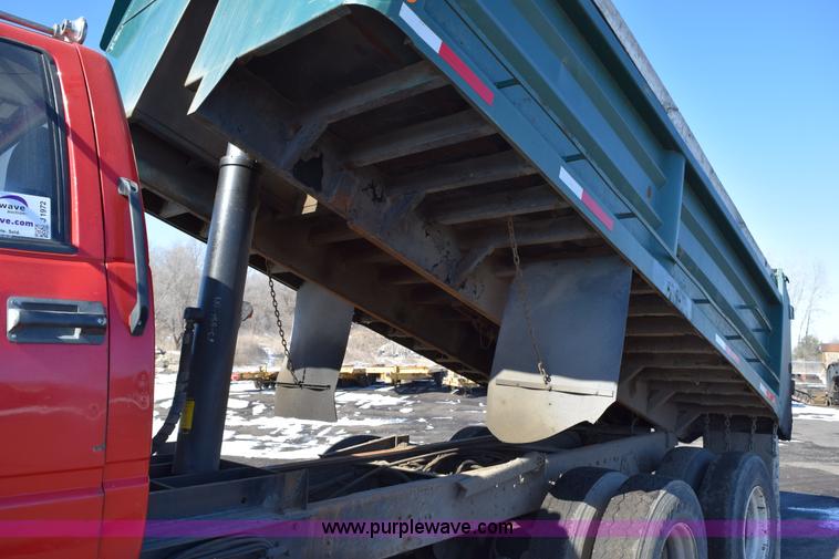 image for item J1972 1994 GMC TopKick dump truck
