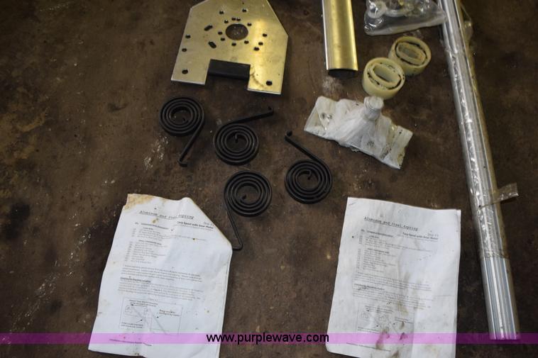 image for item J1972 1994 GMC TopKick dump truck