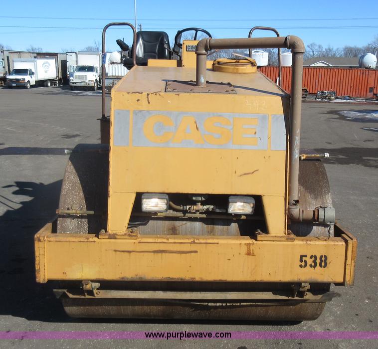 image for item J1976 Case 752B vibratory double drum roller